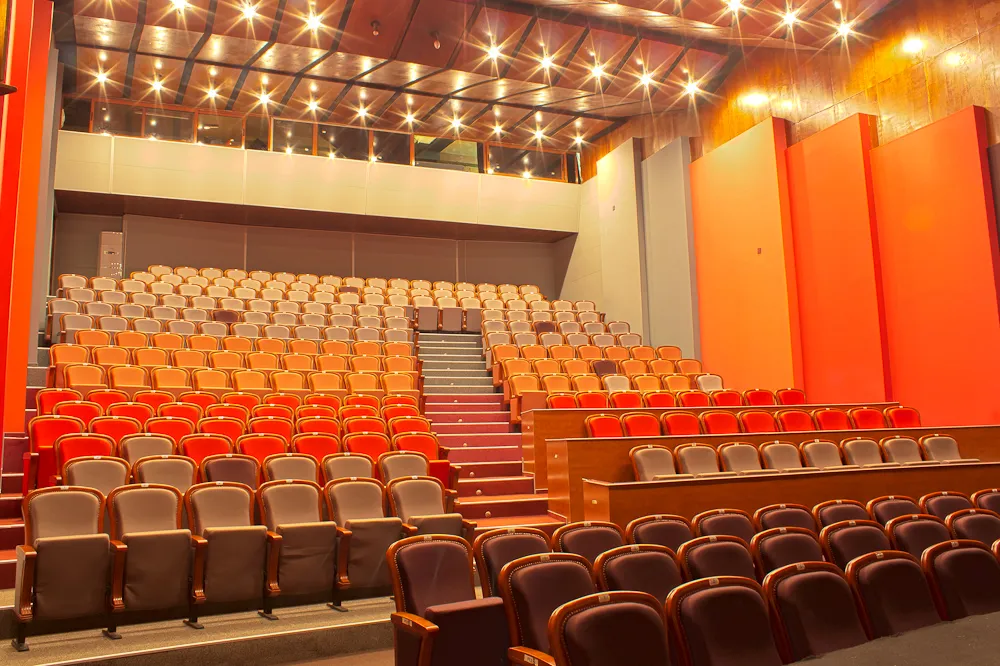 Teatrul Dramatic „Adriana Budevska”, Burgas