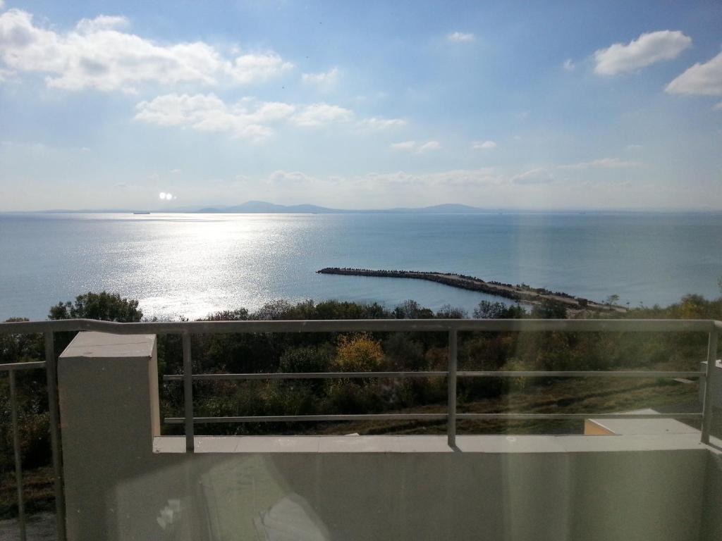 Хотел Бриз Сарафово