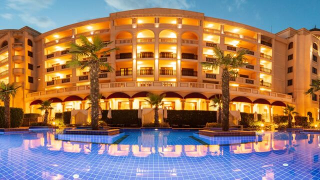 хотел Приморец Бургас